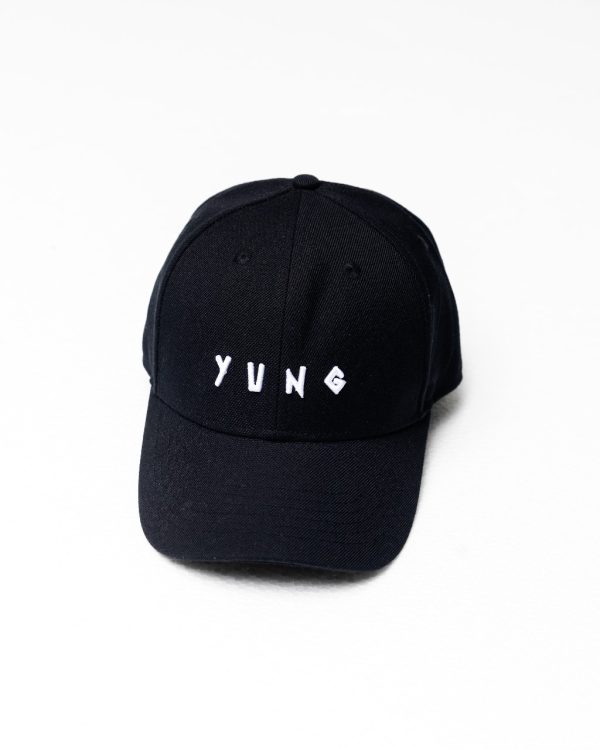 Y U N G GREEK CAP